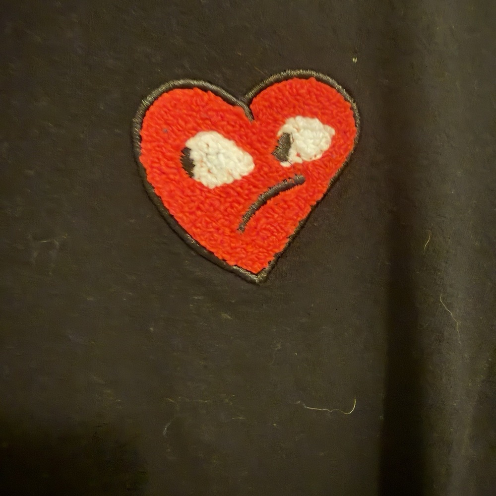 Reason Women's Black‎ Fuzzy Red Heart Tshirt Size Large - Picture 3 of 7